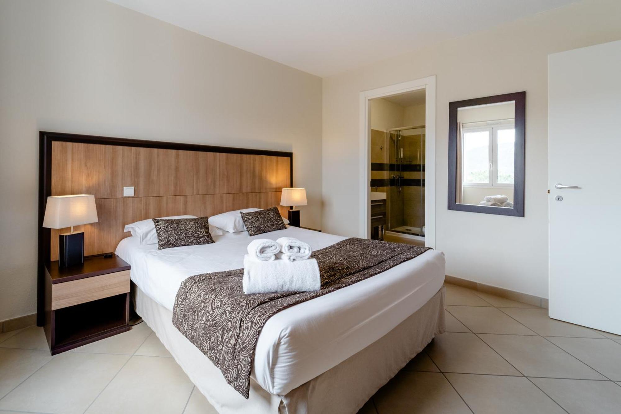 Residence Salina Bay Porto-Vecchio  Phòng bức ảnh