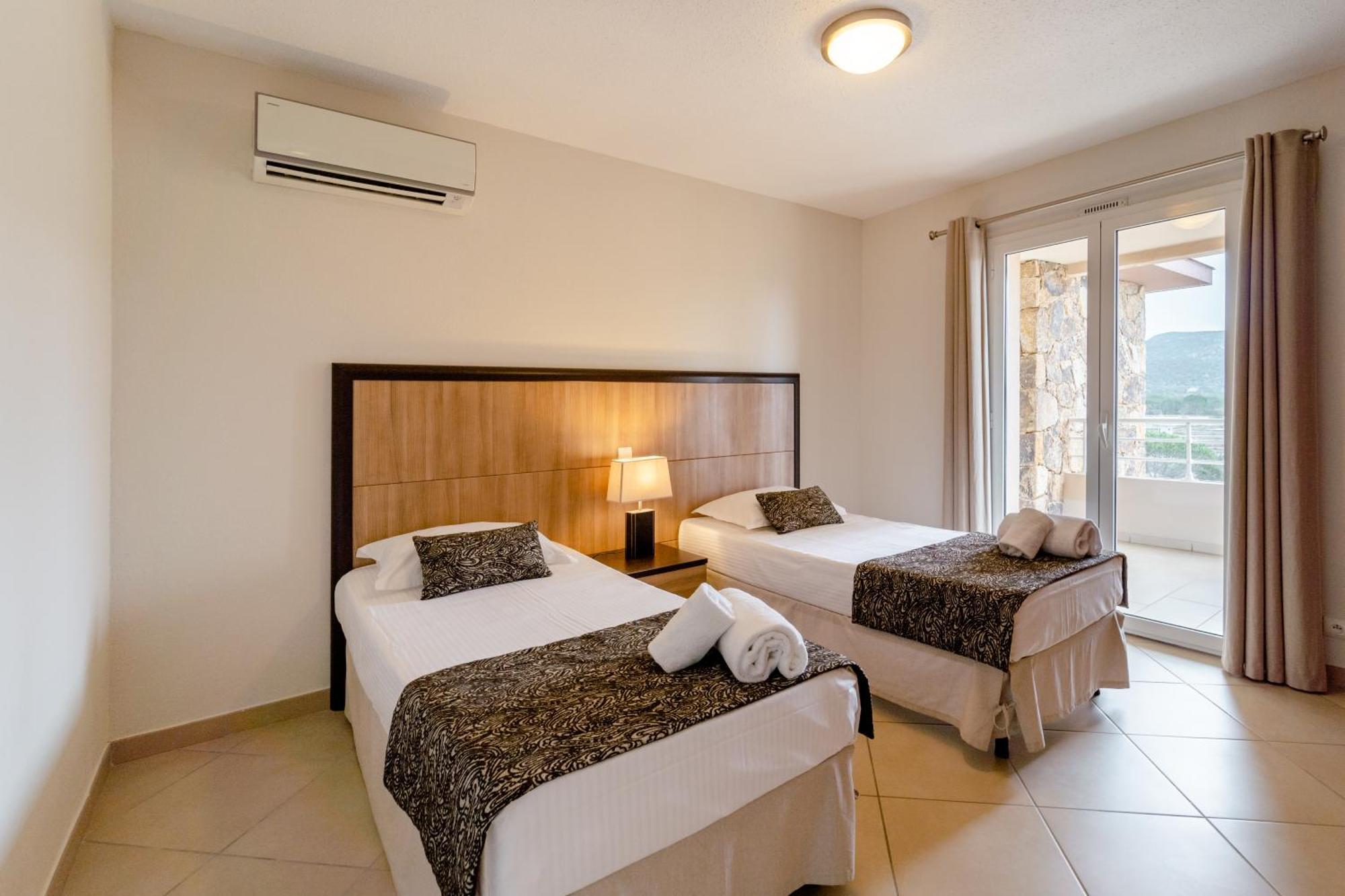 Residence Salina Bay Porto-Vecchio  Phòng bức ảnh